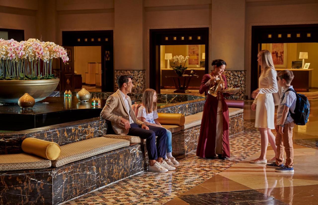 Grand Hyatt Doha Hotel & Villas Exteriér fotografie Lobby