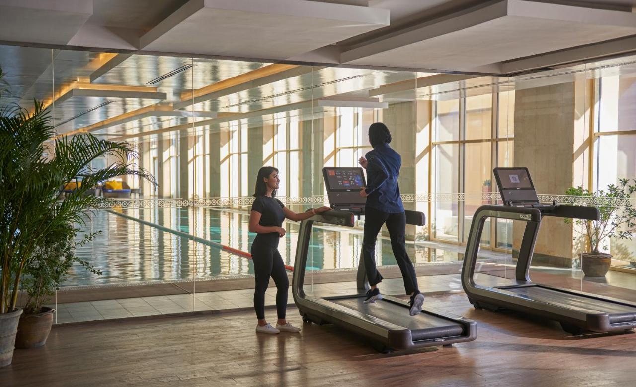 Grand Hyatt Doha Hotel & Villas Exteriér fotografie The gym at The Hari