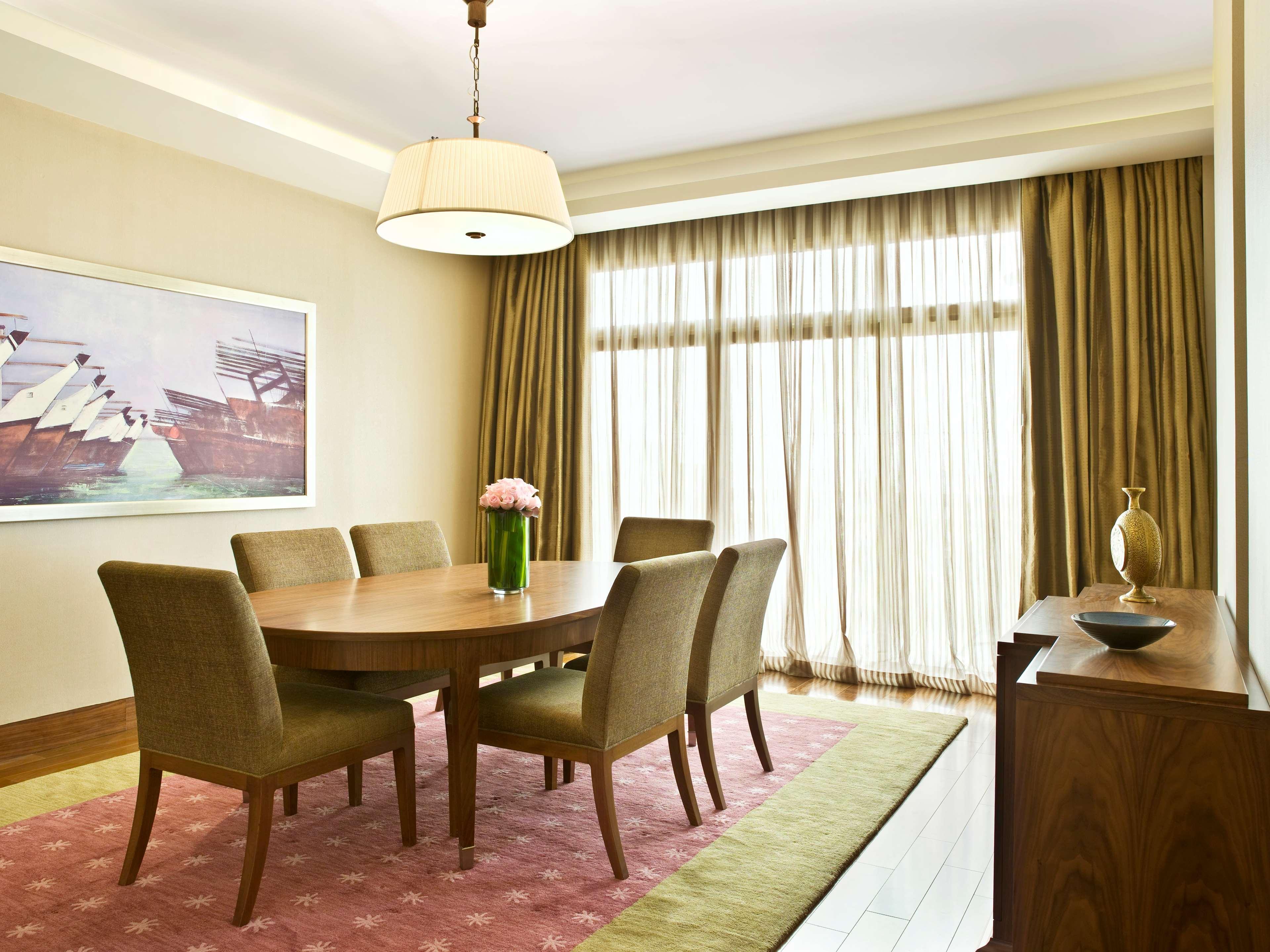 Grand Hyatt Doha Hotel & Villas Exteriér fotografie A dining room